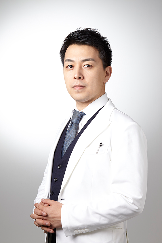 理事長・院長　乾　雅人